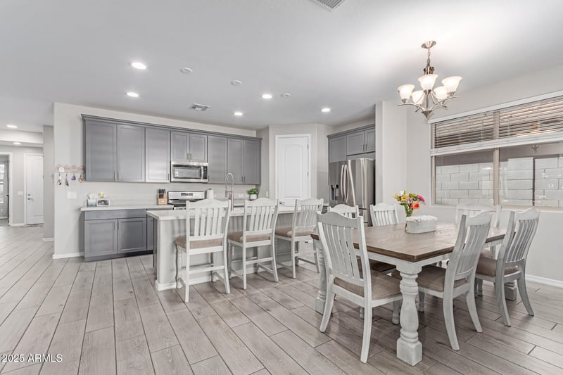 14658 Aster Dr, Surprise, AZ 85379