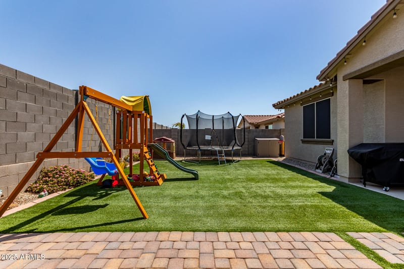 14658 Aster Dr, Surprise, AZ 85379