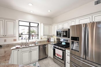 14660 Yosemite Dr, Sun City West, AZ 85375