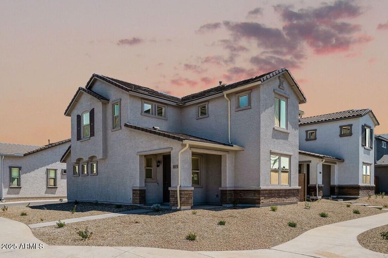 14669 Sand Hills Rd, Surprise, AZ 85387