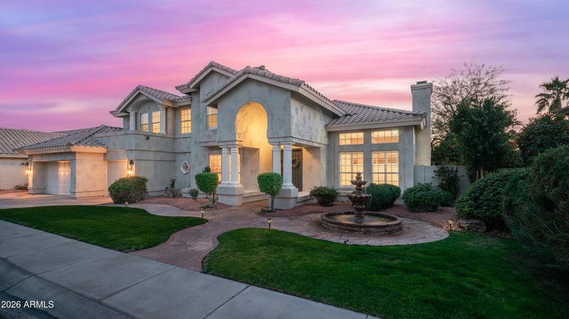 1467 E Amberwood Dr, Phoenix, AZ 85048