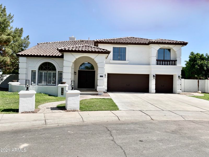 1469 E Canyon Way, Chandler, AZ 85249