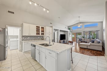1470 E Carla Vista Dr, Chandler, AZ 85225