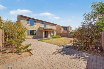 1471 E Flamingo Way, Gilbert, AZ 85297