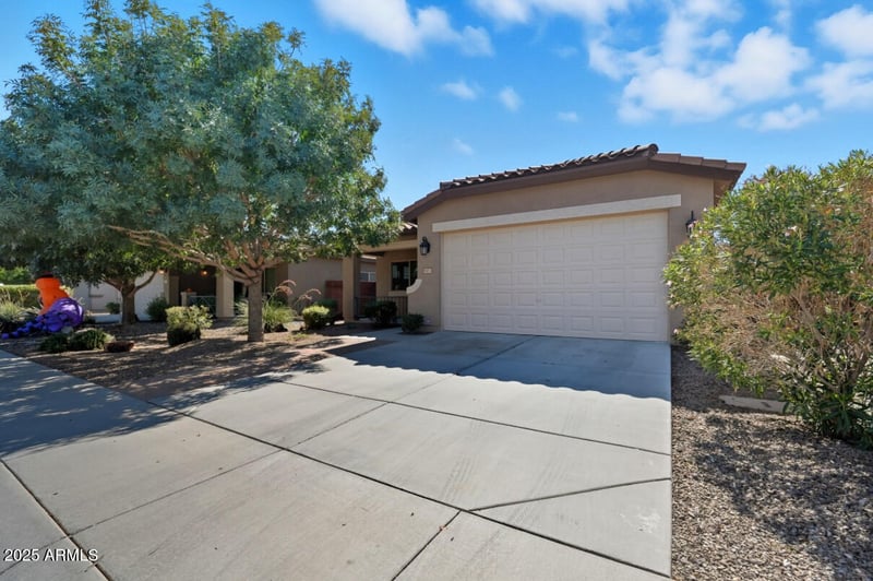 1471 Hoptree Ave, San Tan Valley, AZ 85140