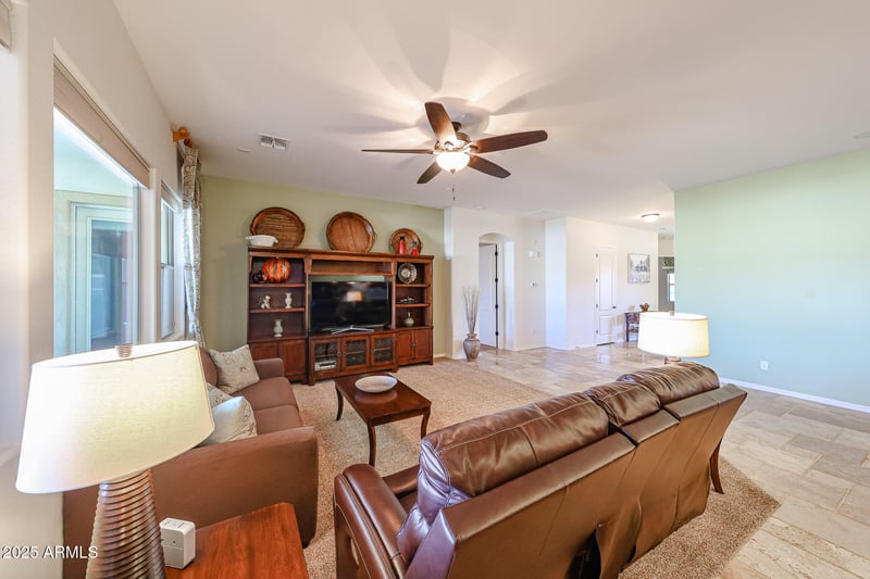 14725 182nd Dr, Goodyear, AZ 85338