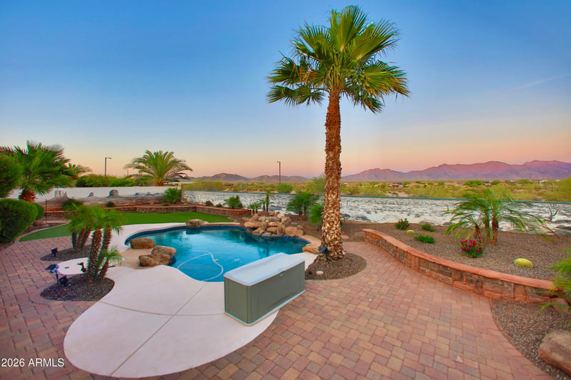 14725 182nd Dr, Goodyear, AZ 85338