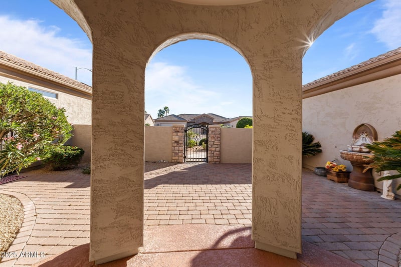 14732 W Carbine Ct, Sun City West, AZ 85375