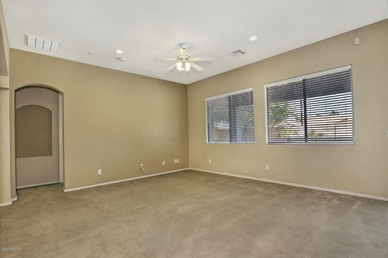 14732 W Edgemont Ave, Goodyear, AZ 85395