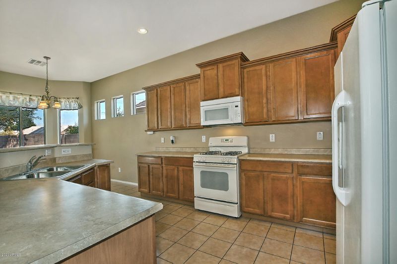 14732 W Edgemont Ave, Goodyear, AZ 85395
