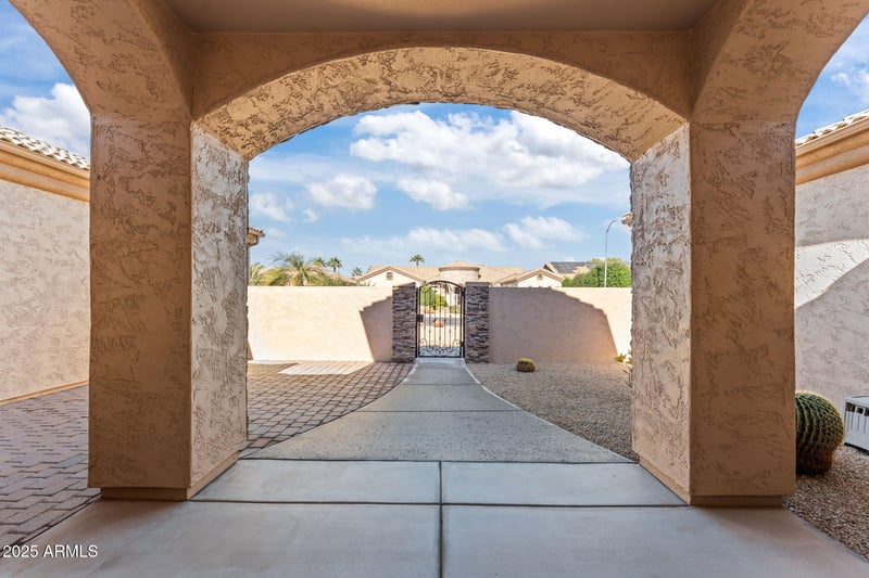 14733 Carbine Ct, Sun City West, AZ 85375