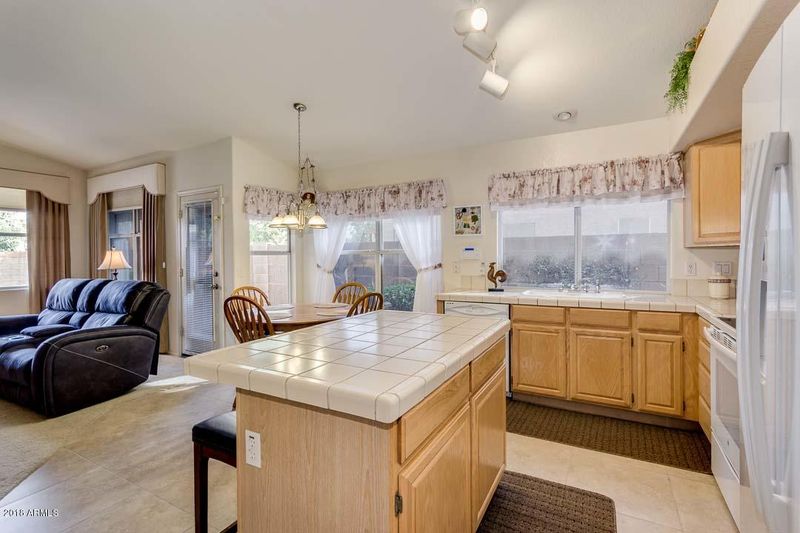 1474 E Century Ave, Gilbert, AZ 85296