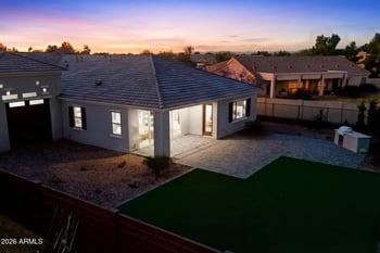 14741 73rd Dr, Peoria, AZ 85381