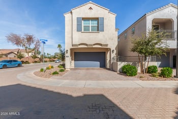1476 Shannon St, Gilbert, AZ 85295