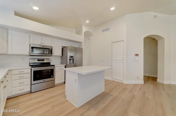 1476 Sierra Madre Ave, Gilbert, AZ 85296