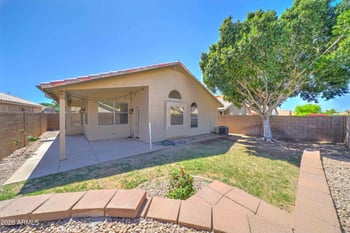 1476 Sierra Madre Ave, Gilbert, AZ 85296