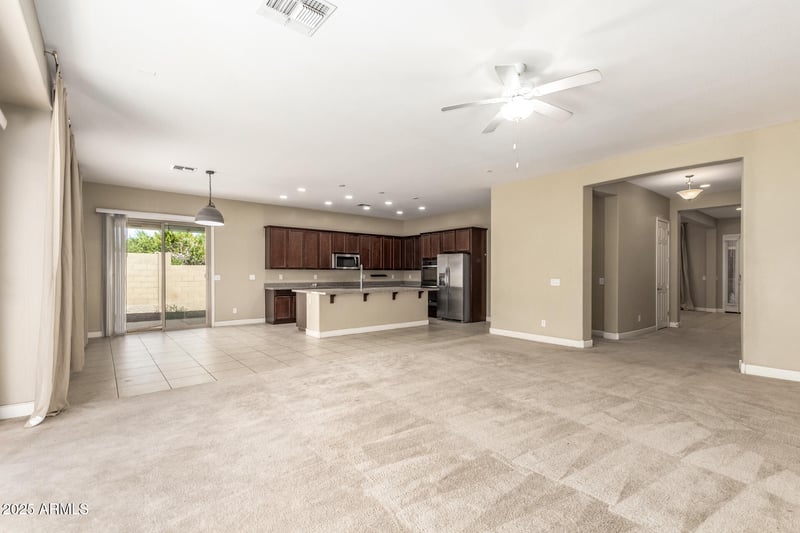 14762 Georgia Dr, Surprise, AZ 85379