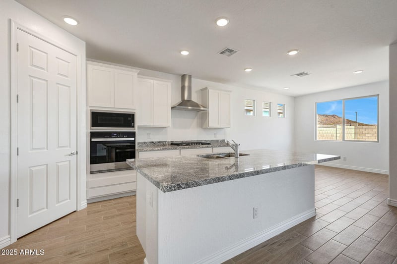 14766 Honeysuckle Dr, Surprise, AZ 85387