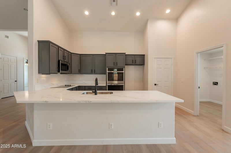 14771 Columbus Ave, Goodyear, AZ 85395