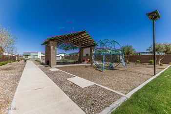 1478 Lodgepole Dr, Gilbert, AZ 85298