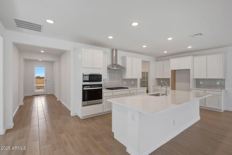 14786 Lariat Ln, Surprise, AZ 85387