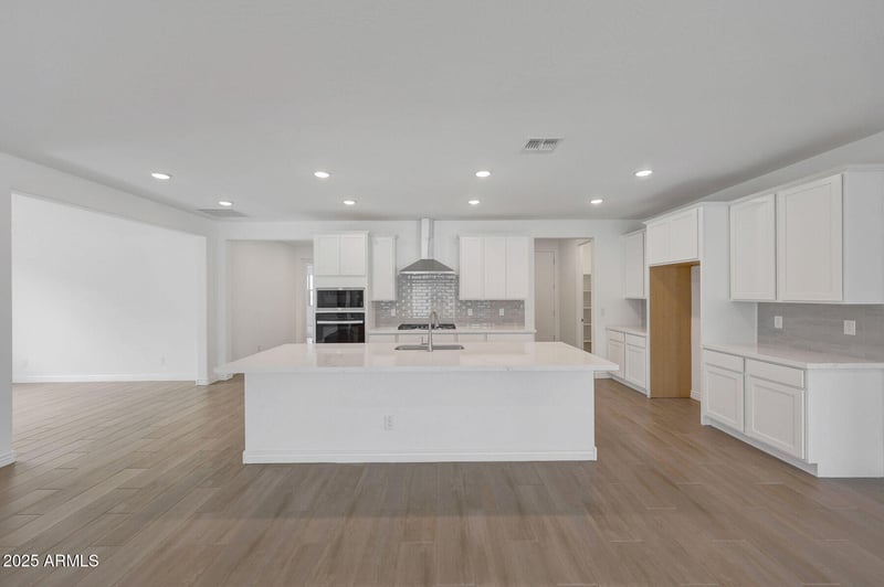 14786 Lariat Ln, Surprise, AZ 85387