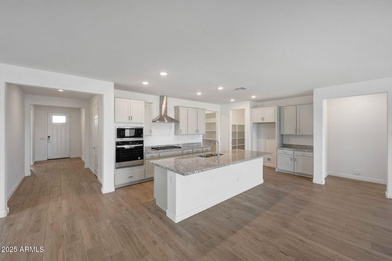 14789 Lariat Ln, Surprise, AZ 85387