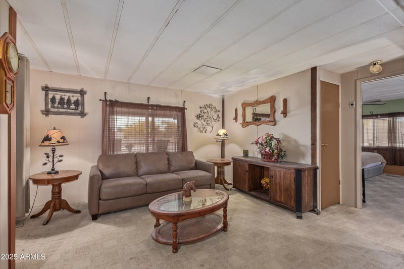 1479 Delaware Dr, Apache Junction, AZ 85120