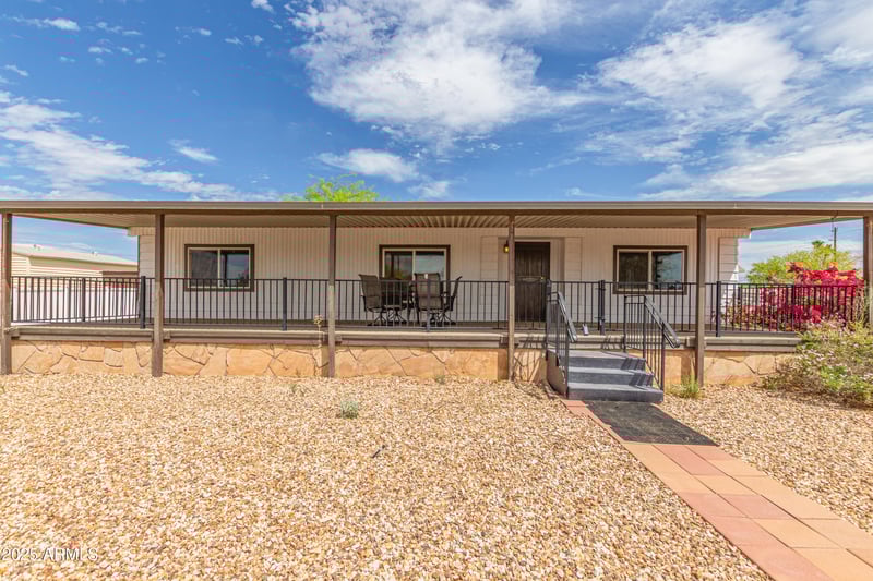 1479 Delaware Dr, Apache Junction, AZ 85120