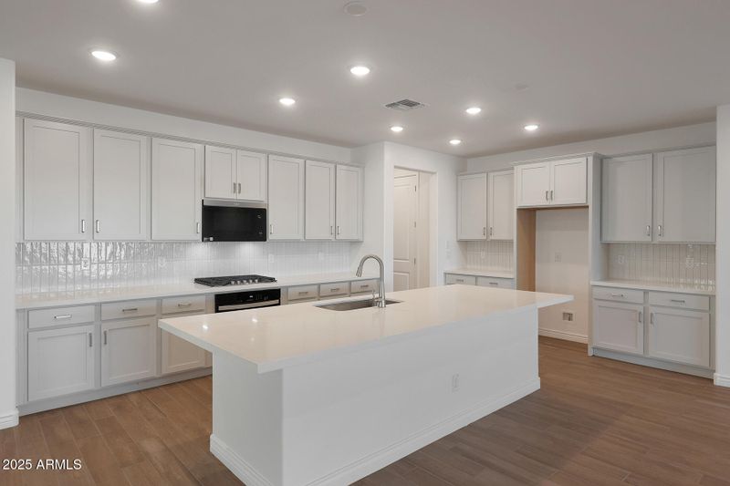 14790 W Tether Trl, Surprise, AZ 85387