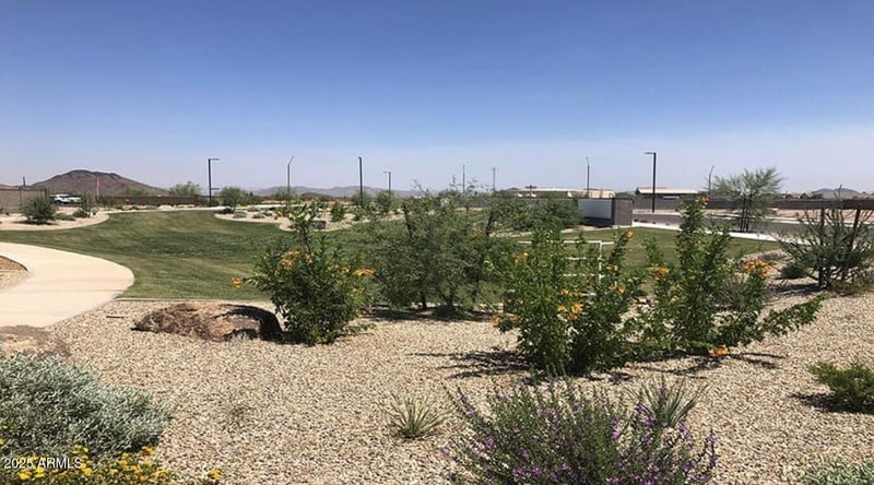 14796 W Smoketree Dr, Surprise, AZ 85387
