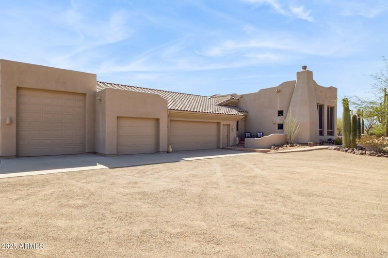 148 La Barge Rd, Apache Junction, AZ 85119