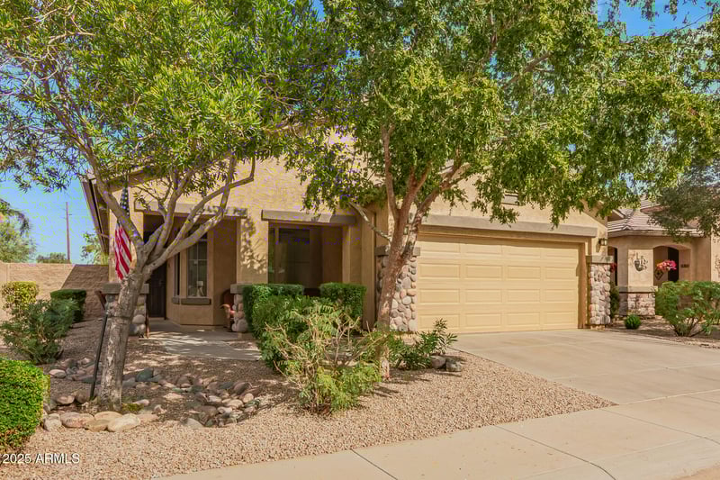 148 Latigo Cir, San Tan Valley, AZ 85143