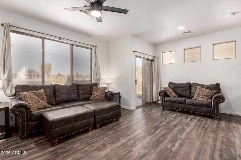1480 Boulder St #B, Gilbert, AZ 85296
