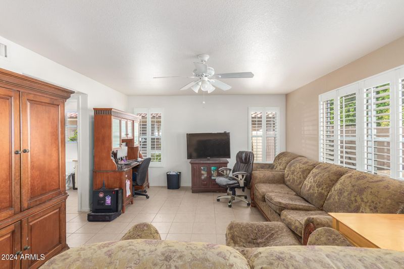 1480 E Tremaine Ave, Gilbert, AZ 85234