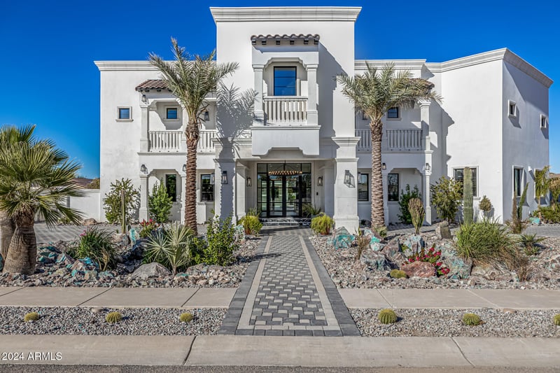 1480 Raven Ct, Gilbert, AZ 85297