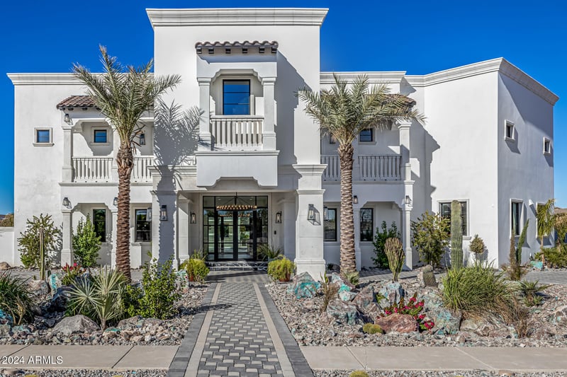 1480 Raven Ct, Gilbert, AZ 85297