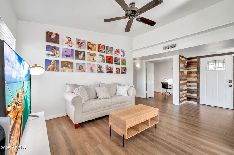 14801 25th Dr #2, Phoenix, AZ 85023