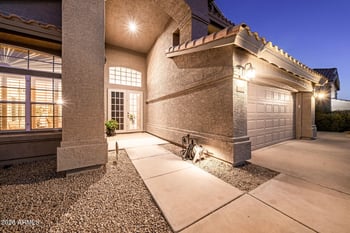 14801 Foxtail Ln, Phoenix, AZ 85048