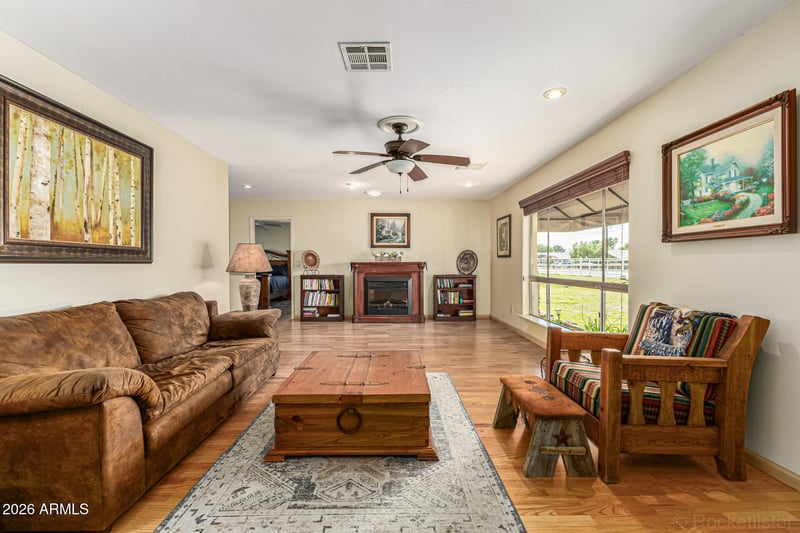 14801 81st Ave, Peoria, AZ 85381