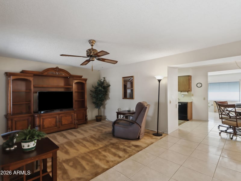 14802 N Lakeforest Dr, Sun City, AZ 85351