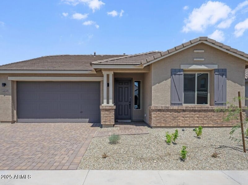 14803 Cottontail Ln, Surprise, AZ 85387