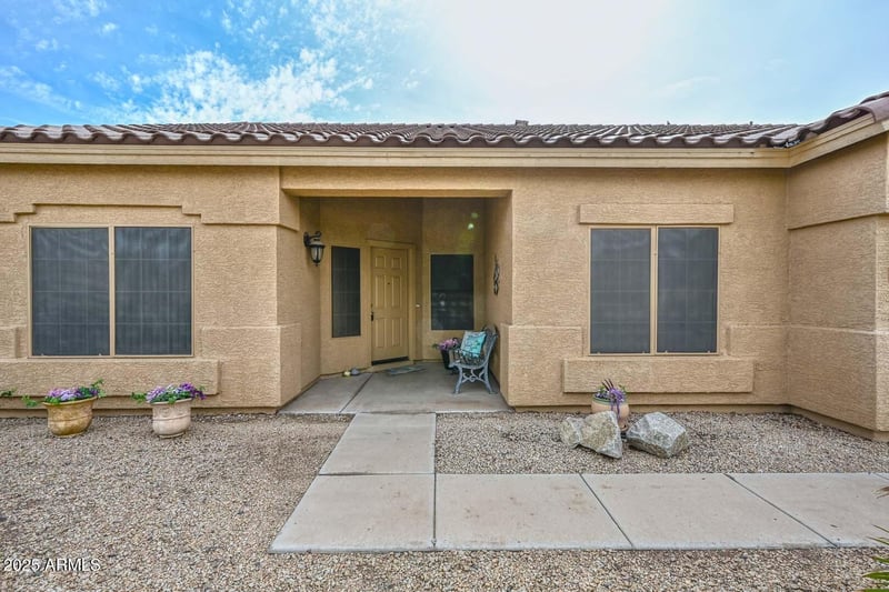 14805 Honeysuckle Ln, Surprise, AZ 85374