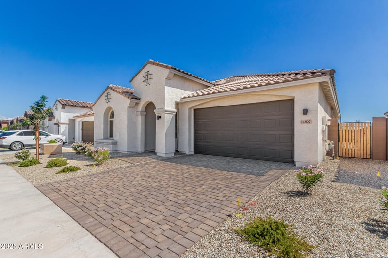14807 Soft Wind Dr, Surprise, AZ 85387