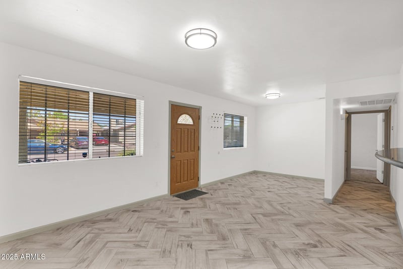 14808 37th Way, Phoenix, AZ 85032