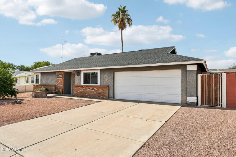 14808 62nd Ave, Glendale, AZ 85306
