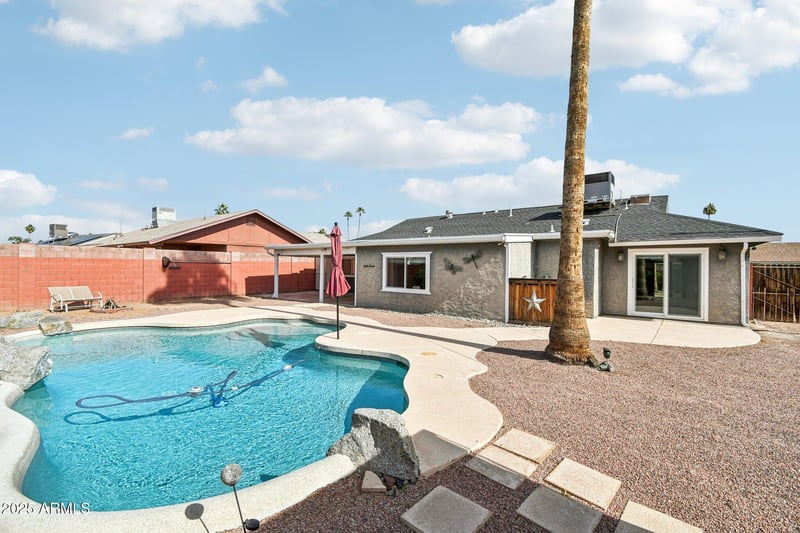 14808 62nd Ave, Glendale, AZ 85306