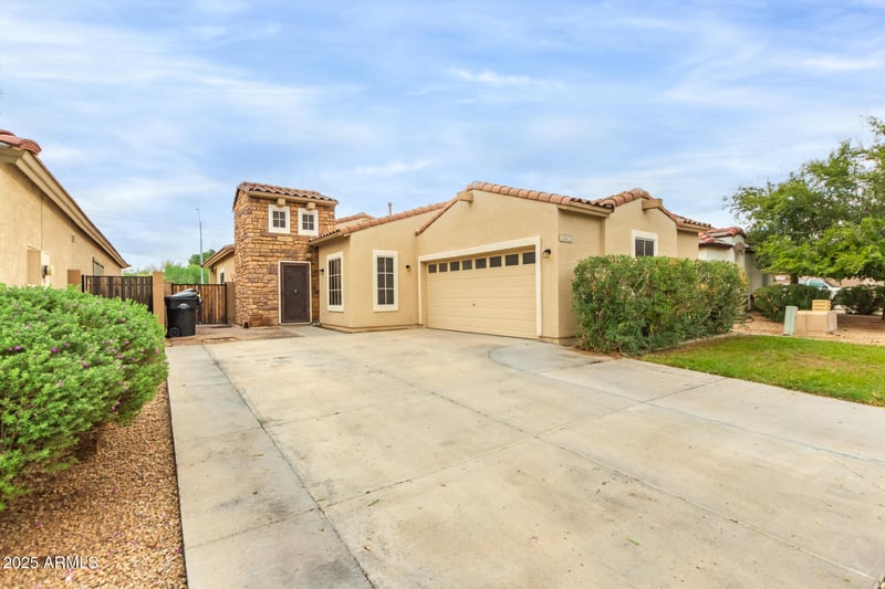 14813 Wethersfield Rd, Surprise, AZ 85379