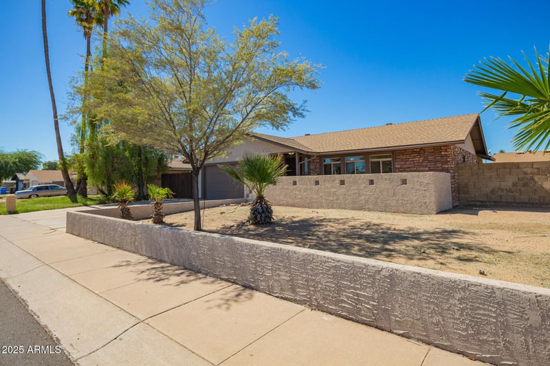 14814 35th Ave, Phoenix, AZ 85053