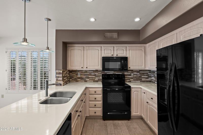 14817 Heritage Dr, Sun City West, AZ 85375